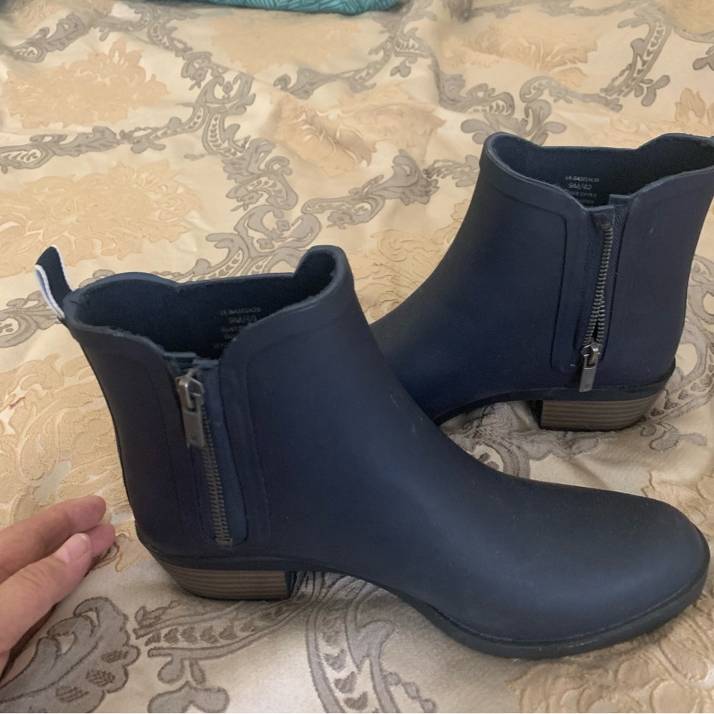 Lucky Brand Dark Blue Boots